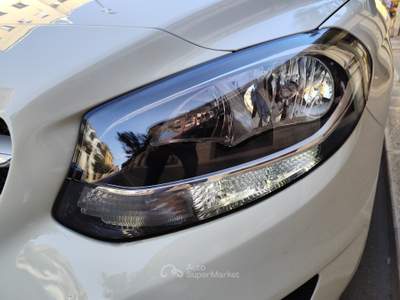 Mercedes-Benz Classe B B 180 d 109cv Automatica NAVI Bianco usata CORATO