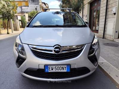 Opel Zafira Tourer 2.0 CDTi 130CV 7 POSTI TETTO Grigio usata CORATO