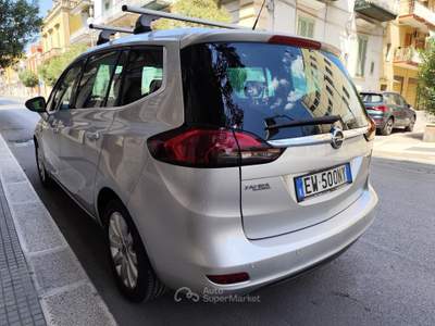 Opel Zafira Tourer 2.0 CDTi 130CV 7 POSTI TETTO Grigio usata CORATO