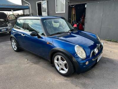 MINI Clubman 1.6 16V One usata Castellammare di Stabia