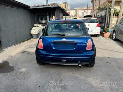 MINI Clubman 1.6 16V One usata Castellammare di Stabia