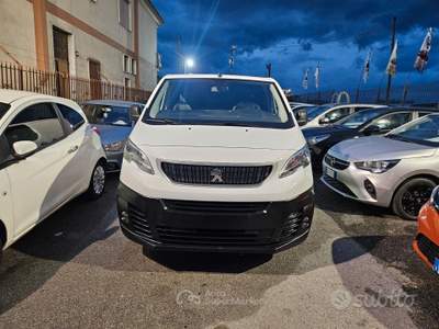Peugeot Expert S&S PC-TN Furgone Pro C usata Castellammare di Stabia