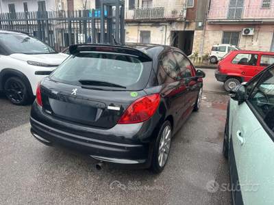 Peugeot 207 3p. Féline TETTO PANORAM usata Castellammare di Stabia