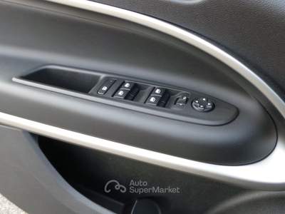 Jeep Avenger mod altitude piu infotainment piu winter pack Nero usata Dormelletto