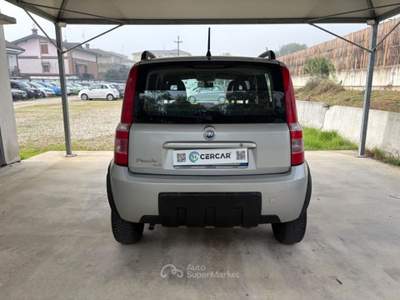 Fiat Panda 1.2 4x4 Climbing POCHI CHILOMETRI OK NEOP Argento usata Pavia