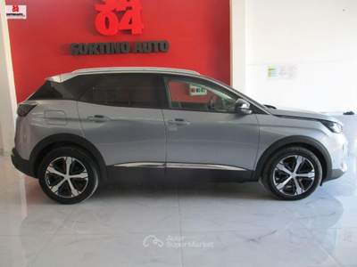 Peugeot 3008 BlueHDi 130 S&S EAT8 Allure Pack Grigio usata Vittoria