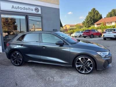 Audi A3 r-line s-tronic Nero usata DUEVILLE