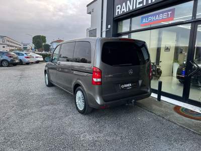 Mercedes-Benz Classe V Mercedes-Benz V 200 kompact 8p. auto navi pdc full Grigio usata Santarcangelo di Romagna