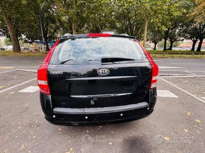 Kia Cee'd Ceed cee'd Sp. Wag. 1.4 90CV EX GPL EURO5 Nero usata Torino