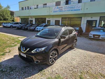 Nissan Qashqai  1.6 dCi 2WD Tekna usata Pesaro