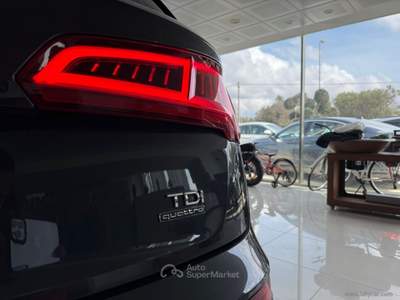 Audi Q5 Q5 2.0 TDI quattro S tr. Business Sport Grigio usata San Michele salentino