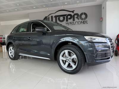 Audi Q5 Q5 2.0 TDI quattro S tr. Business Sport Grigio usata San Michele salentino