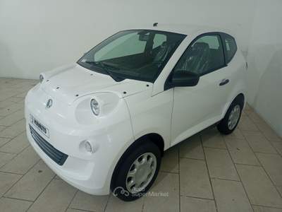 Aixam 300/400 AIXAM nuovi modelli e- ACCES Bianco usata Torino