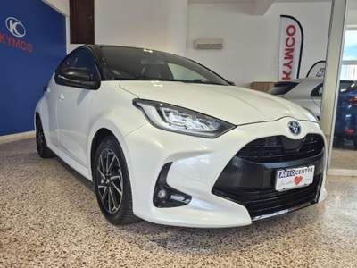 Toyota Yaris 1.5 Hybrid 5 porte Style Bianco usata Brolo