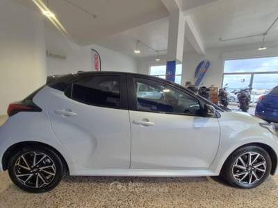 Toyota Yaris 1.5 Hybrid 5 porte Style Bianco usata Brolo