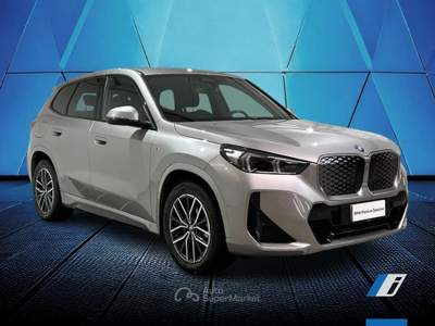 BMW iX1 20 MSport eDrive Argento usata Brescia
