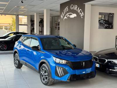 Peugeot 2008 S&S Allure Blu/Azzurro usata CARESANABLOT