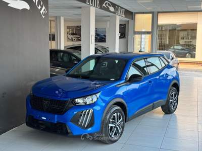 Peugeot 2008 S&S Allure Blu/Azzurro usata CARESANABLOT