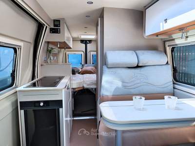 Fiat Ducato Burstner Delfin C 621 - Furgonato con letti gemelli Blu/Azzurro usata Druento