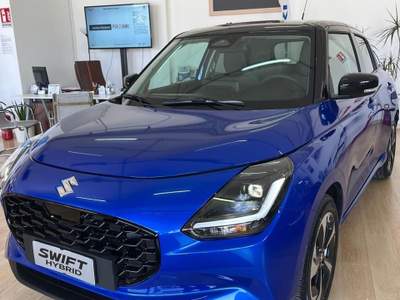 Suzuki Swift 1.2 Hybrid Top Allgrip 4WD usata BARI