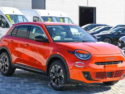 Fiat 600 La Prima Hybrid 100cv Arancione usata Pianezza
