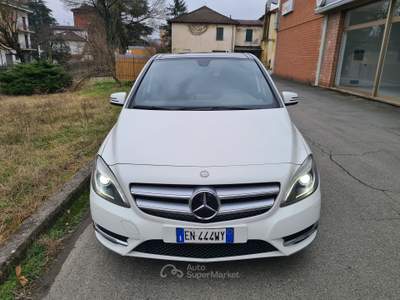 Mercedes-Benz Classe B doppio treno gomme Bianco usata Ovada