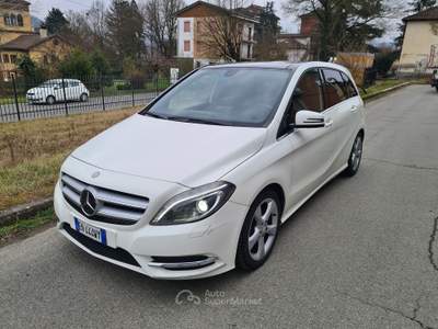 Mercedes-Benz Classe B doppio treno gomme Bianco usata Ovada