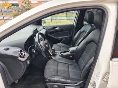 Mercedes-Benz Classe B doppio treno gomme Bianco usata Ovada