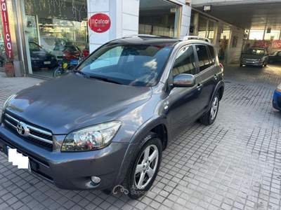 Toyota RAV4 RAV4 2.2 D-4D 177 CV Luxury Blu/Azzurro usata ALTAVILLA MILICIA