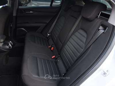 Alfa Romeo Stelvio 2.2 160 CV AT8 RWD Super *MY21*SEDILI ELETTRICI* Bianco usata Roma