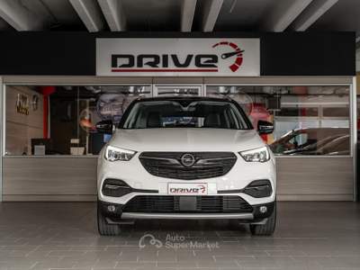 Opel Grandland X 1.6 phev Elegance fwd auto Bianco usata Seveso