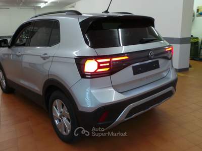 Volkswagen T-Cross 95 cv life. prezzo gia scontato con finanziamento Argento usata Dormelletto