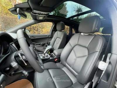 Porsche Macan 2.0 265CV NEW MODEL KAMERA NAVI 21 PANORAMA LED Nero usata Ciampino