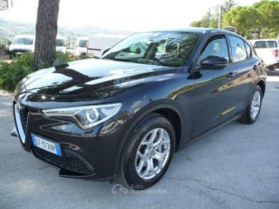 Alfa Romeo Stelvio 2.2 Turbodiesel 190 CV AT8 Q4 Nero usata Tolentino