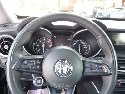 Alfa Romeo Stelvio 2.2 Turbodiesel 190 CV AT8 Q4 Nero usata Tolentino