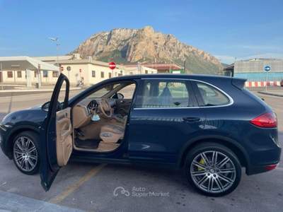Porsche Cayenne PORSCHE Cayenne 958 2ªs.'10-'18 - 2011 impeccabile Blu/Azzurro usata Palermo