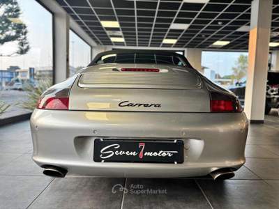 Porsche 911 996 Carrera cat Cabriolet - MANUALE Argento usata Busto Arsizio