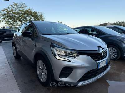 Renault Captur TCe ZEN 90 CV Grigio usata Altamura