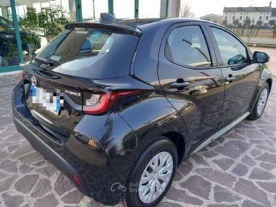 Mazda 2 Hybrid 1.5 vvt e-cvt elettric pure Nero usata Viadana
