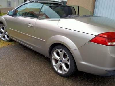 Ford Focus 2.0 TDCi (136CV) CC Titanium DPF Grigio usata Viadana