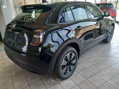 Fiat 600 Hybrid 100 CV DCT MHEV La Prima Nero usata Viadana