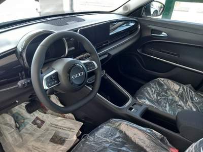 Fiat 600 Hybrid 100 CV DCT MHEV La Prima Nero usata Viadana