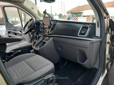 Ford Tourneo Custom 310 2.0 TDCi 130CV PC Titanium Marrone usata Viadana