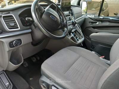 Ford Tourneo Custom 310 2.0 TDCi 130CV PC Titanium Marrone usata Viadana
