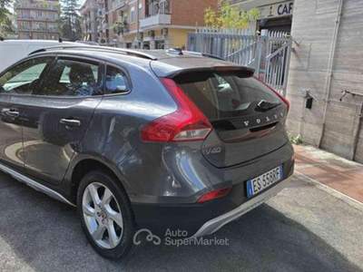 Volvo V40 Cross Country 1.6 Momentum Grigio usata Roma