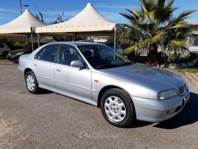 Rover 600 1.8i 5 Porte Argento usata Roma