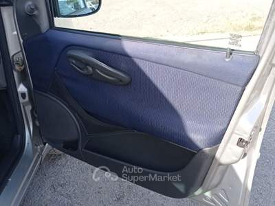Fiat Punto 1.2i 5 Porte Speedgear Cambio Automatico Argento usata Roma