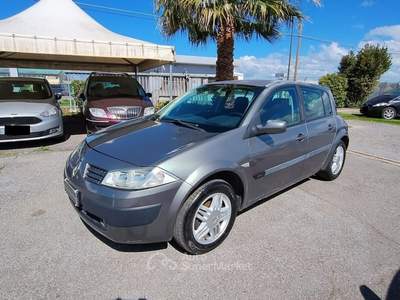 Renault Mégane 100CV 5 Porte Grigio usata Roma