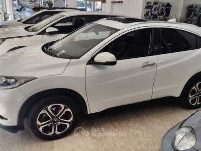 Honda HR-V Executive Navi EURO 6 Bianco usata Roma
