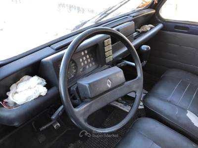 Renault 4 R4 850cc usata FERMO